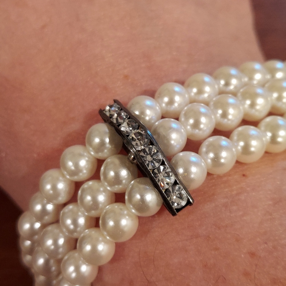 Pearl and Rhinestone Bracelet